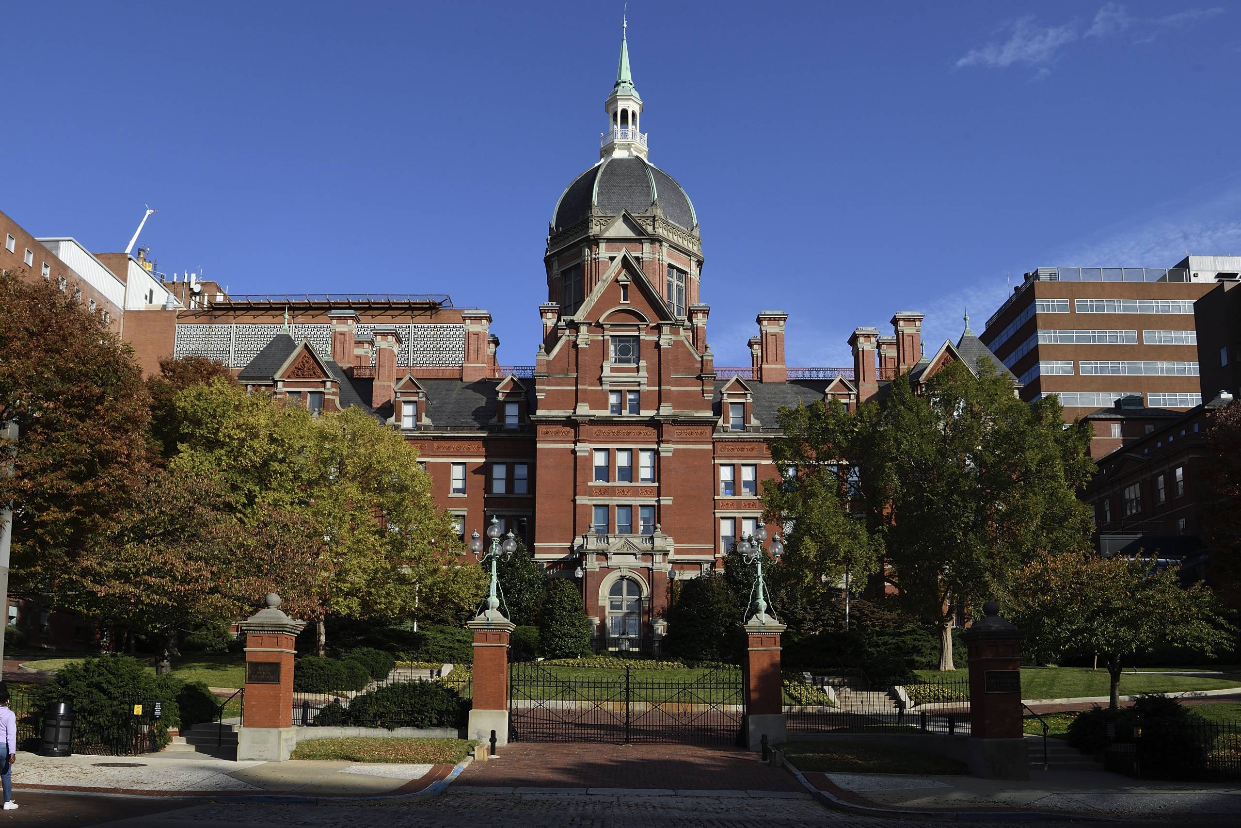 Johns Hopkins School of Medicine